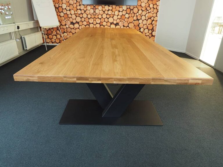 houten vergadertafel