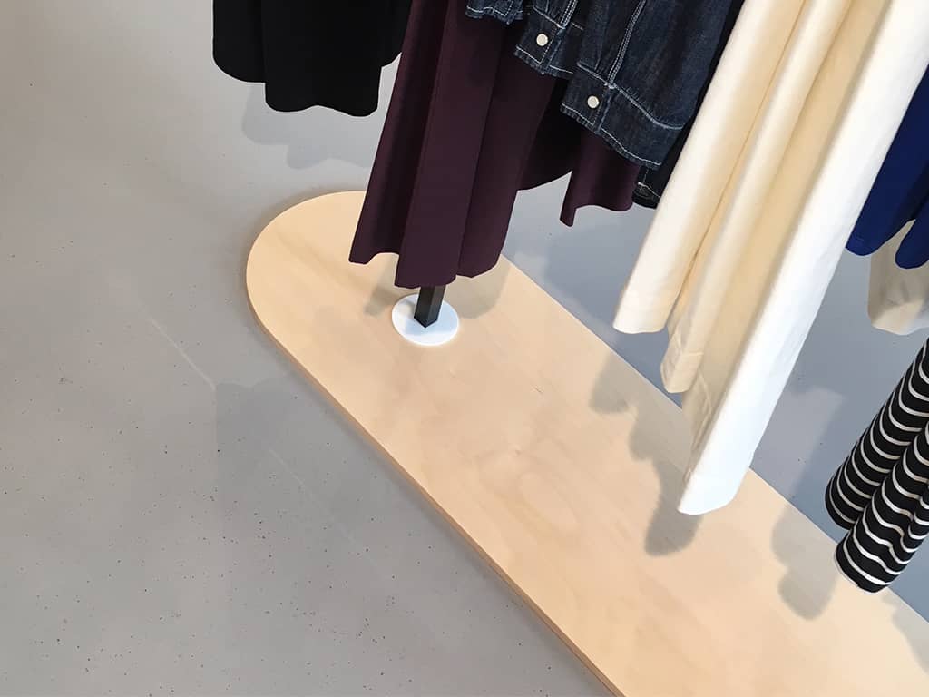 winkelinrichting voor een dames kledingzaak 2
